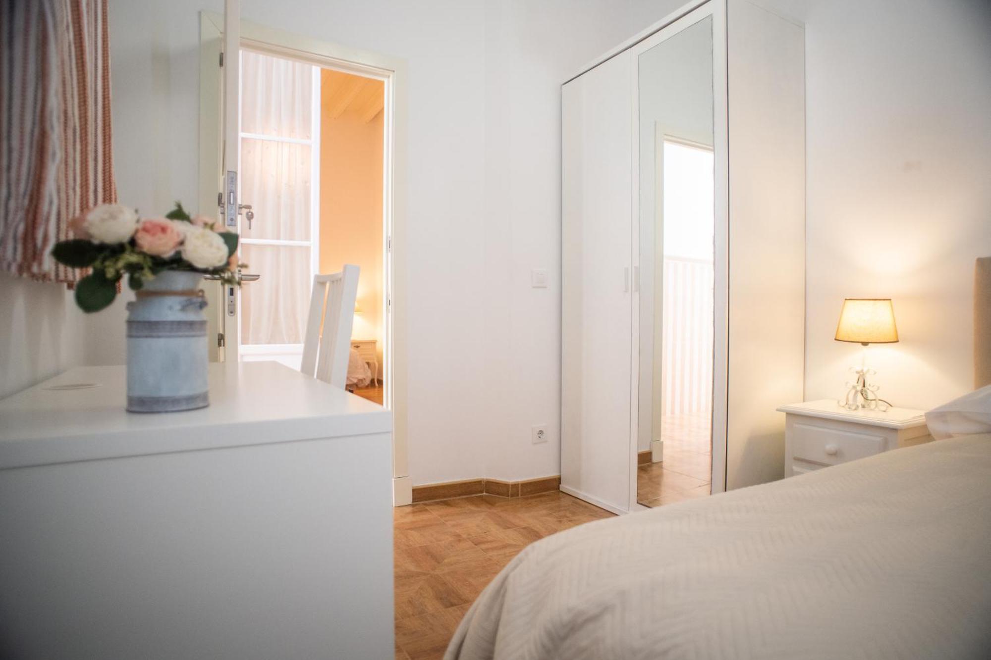 Apartamento Encarnacion Playa Caleta Cadiz Luaran gambar